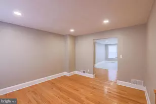 130 Reedbird Ave, Baltimore, MD 21225 - Photo 12