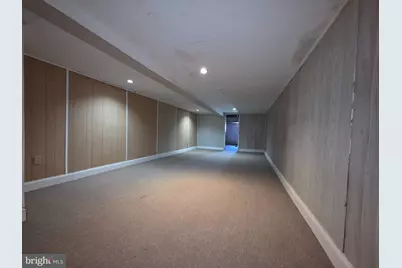 403 S Augusta Avenue, Baltimore, MD 21229 - Photo 16