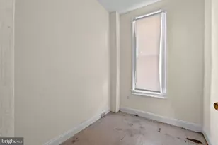 2541 St Paul St, Baltimore, MD 21218 - Photo 12