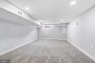 246 S East Ave, Baltimore, MD 21224 - Photo 20