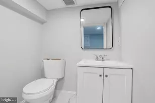 246 S East Ave, Baltimore, MD 21224 - Photo 24