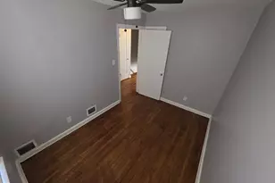 4404 Mountview Rd, Baltimore, MD 21229 - Photo 16