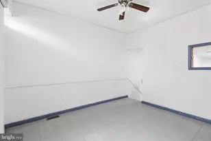 2712 Pennsylvania Ave, Baltimore, MD 21217 - Photo 2