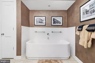 1220 Bank St, Baltimore, MD 21202 - Photo 40