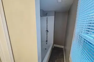 1721 N Bond St, Baltimore, MD 21213 - Photo 16