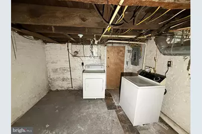 819 N Curley Street N, Baltimore, MD 21205 - Photo 14