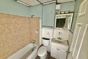 819 N Curley Street N, Baltimore, MD 21205 - Photo 8