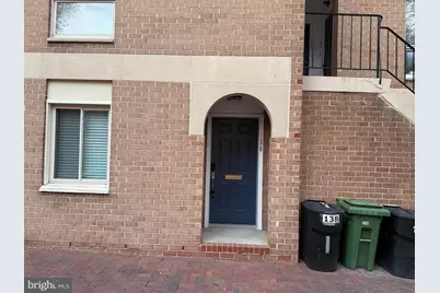138 W Barre Street #R 31, Baltimore, MD 21201 - Photo 2