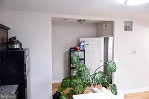 1734 Bolton St, Baltimore, MD 21217 - Photo 38