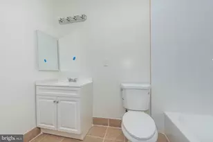 1640 N Broadway, Baltimore, MD 21213 - Photo 20