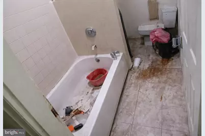 1818 N Milton Avenue, Baltimore, MD 21213 - Photo 12