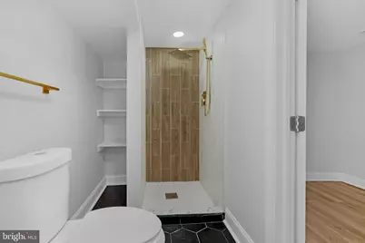 441 N Lakewood Avenue, Baltimore, MD 21224 - Photo 24