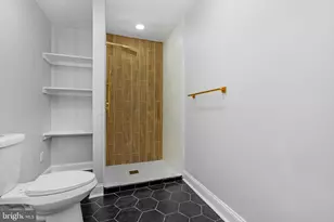 441 N Lakewood Ave, Baltimore, MD 21224 - Photo 14