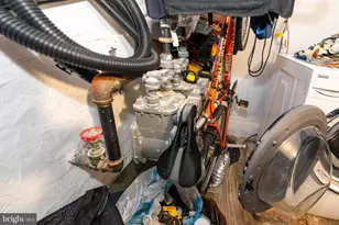 916 Whitelock St, Baltimore, MD 21217 - Photo 30