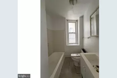 2007 Homewood Avenue, Baltimore, MD 21218 - Photo 16