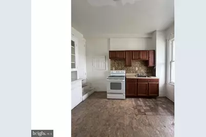 2007 Homewood Avenue, Baltimore, MD 21218 - Photo 14