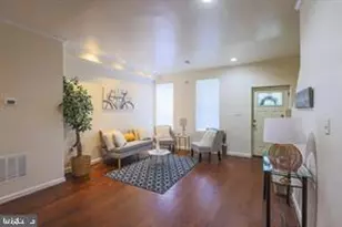4110 Fairview Ave, Baltimore, MD 21216 - Photo 8