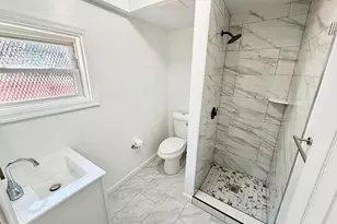 2129 E Federal St, Baltimore, MD 21213 - Photo 16