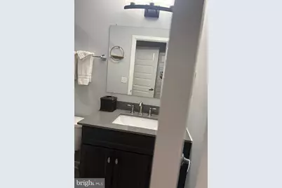 17 N East Avenue, Baltimore, MD 21224 - Photo 14