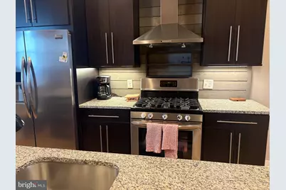 17 N East Avenue, Baltimore, MD 21224 - Photo 6