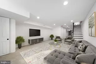 523 E 20th St, Baltimore, MD 21218 - Photo 10