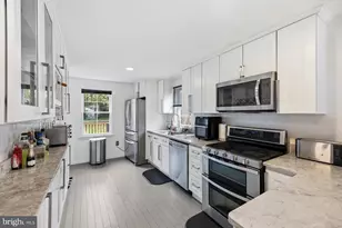 3805 Ridgecroft Rd, Baltimore, MD 21206 - Photo 10