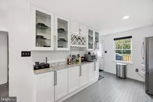 3805 Ridgecroft Rd, Baltimore, MD 21206 - Photo 12