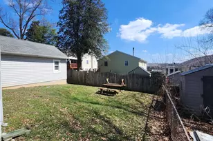 5923 Fairwood Ave, Baltimore, MD 21206 - Photo 8