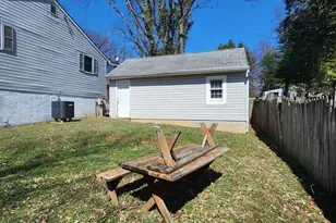 5923 Fairwood Ave, Baltimore, MD 21206 - Photo 4