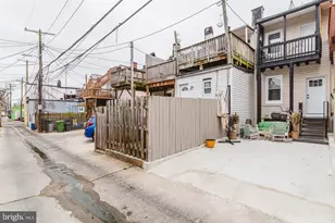 121 N Potomac St, Baltimore, MD 21224 - Photo 42