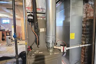 5606 Clearspring Rd, Baltimore, MD 21212 - Photo 4