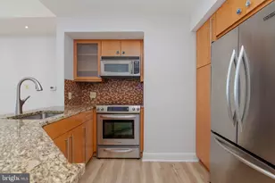 675 President St, Baltimore, MD 21202 - Photo 6