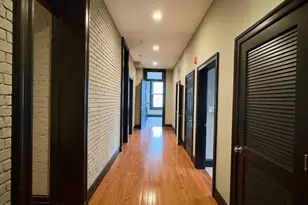 7 W Mulberry St, Baltimore, MD 21201 - Photo 6