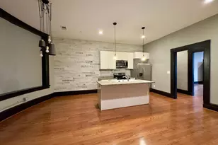 7 W Mulberry St, Baltimore, MD 21201 - Photo 4