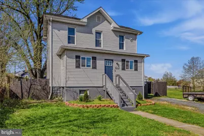 4704 Charleston, Baltimore, MD 21225 - Photo 2