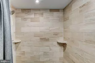 307 S Exeter St, Baltimore, MD 21202 - Photo 32