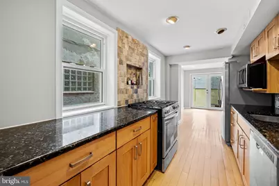 307 S Exeter Street, Baltimore, MD 21202 - Photo 14