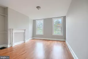 23 S Augusta Ave, Baltimore, MD 21229 - Photo 22
