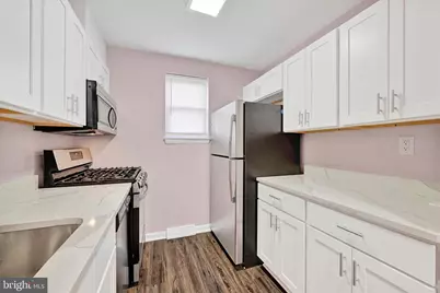 4411 Falls Bridge Drive #L, Baltimore, MD 21211 - Photo 8