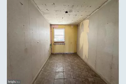 3835 8th Street, Baltimore, MD 21225 - Photo 10