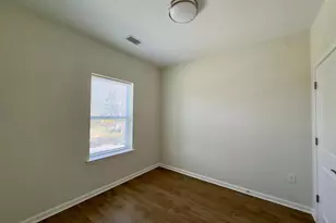 4901 Hamilton Ave, Baltimore, MD 21206 - Photo 10