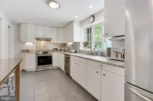 5113 N Charles St, Baltimore, MD 21210 - Photo 10