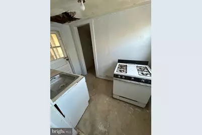 3206 Hayward Avenue, Baltimore, MD 21215 - Photo 10