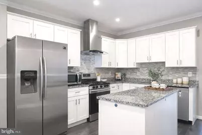 5 N East Avenue, Baltimore, MD 21224 - Photo 8