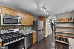 1739 E Lombard St, Baltimore, MD 21231 - Photo 10