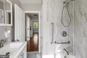 1014 Lyndhurst St, Baltimore, MD 21229 - Photo 18