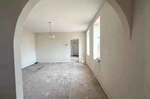 2301 Monroe Street N, Baltimore, MD 21217 - Photo 24