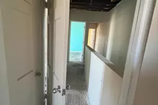 2301 Monroe Street N, Baltimore, MD 21217 - Photo 48