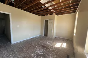 2301 Monroe Street N, Baltimore, MD 21217 - Photo 42