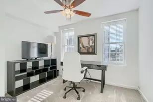 1201 S Highland Ave, Baltimore, MD 21224 - Photo 18